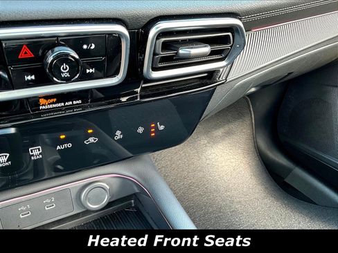 Certified 2026 Nissan Sentra SV w/ SV Convenience Package FWD image 39