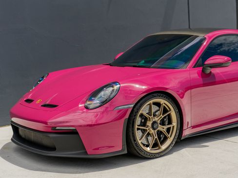 Used 2024 Porsche 911 GT3 RWD image 17