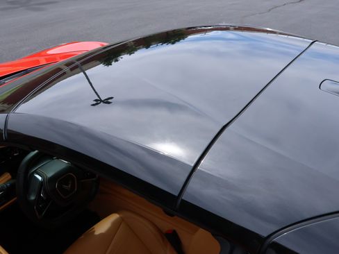 Used 2023 Chevrolet Corvette Stingray Premium Conv w/ Z51 Performance Package RWD image 34