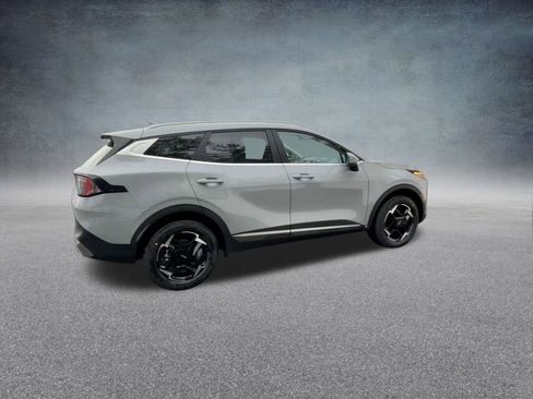 New 2026 Kia Sportage EX image 22