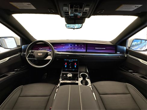 New 2026 Cadillac Escalade Sport AWD/4WD image 23