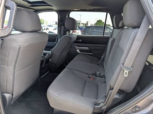 Used 2025 Toyota Sequoia SR5 AWD/4WD image 28