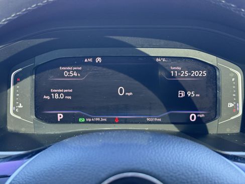 Used 2019 Volkswagen Atlas SEL image 29