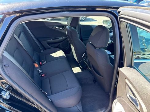 Used 2023 Chevrolet Malibu LT FWD image 25