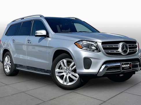 Used 2017 Mercedes-Benz GLS 450 4MATIC image 2