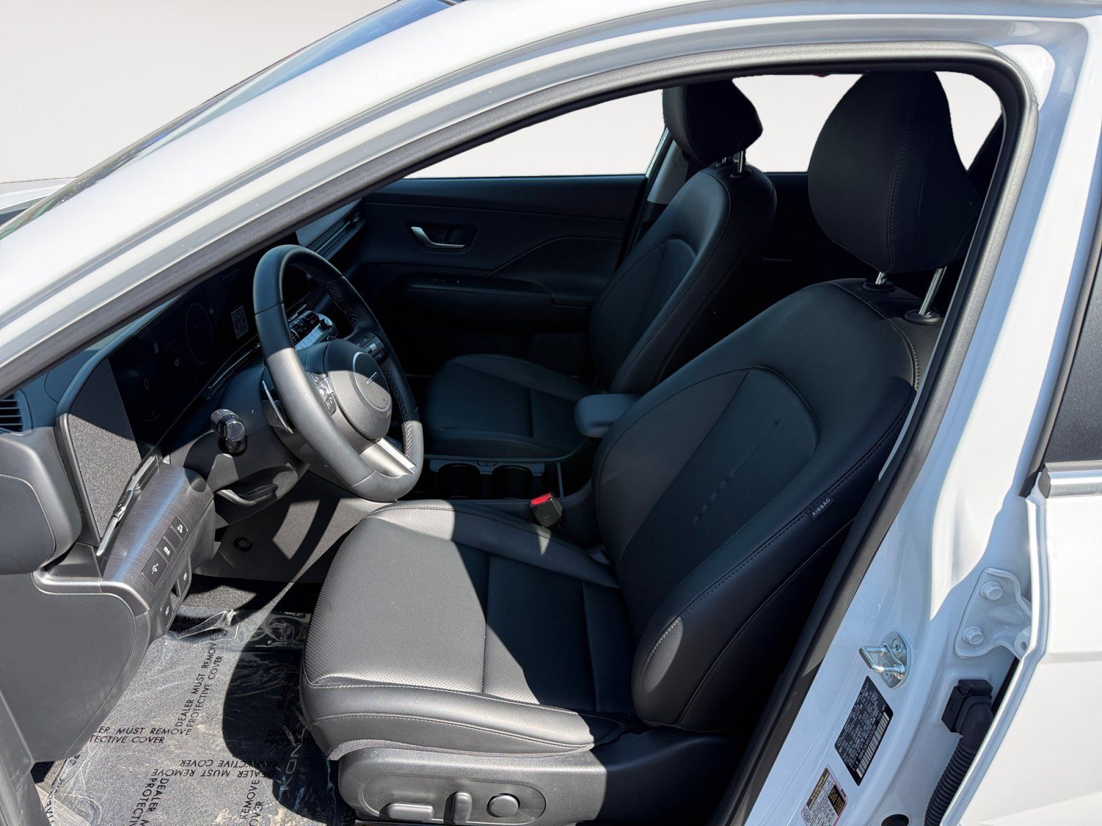 Certified 2025 Hyundai Kona Limited FWD image 10