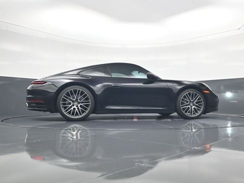 Used 2024 Porsche 911 Carrera 4 AWD/4WD image 28
