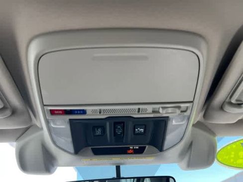 Used 2021 Subaru Forester Sport AWD/4WD image 32