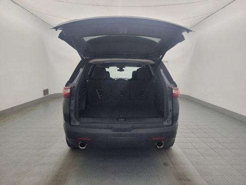 Used 2020 Chevrolet Traverse LT image 29