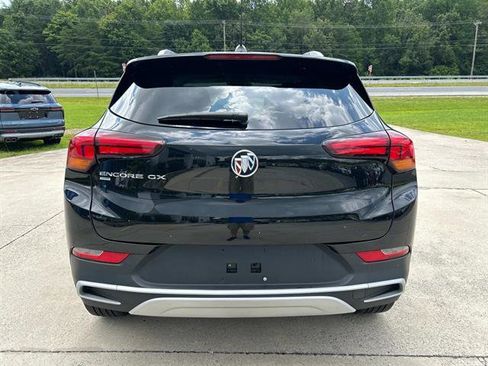 Certified 2023 Buick Encore GX Select image 5