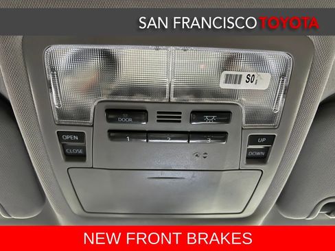 Used 2018 Toyota Highlander SE image 32