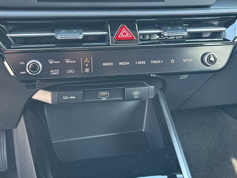 New 2026 Kia Niro LX FWD image 25