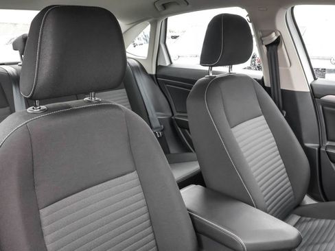 Used 2024 Volkswagen Jetta S image 35