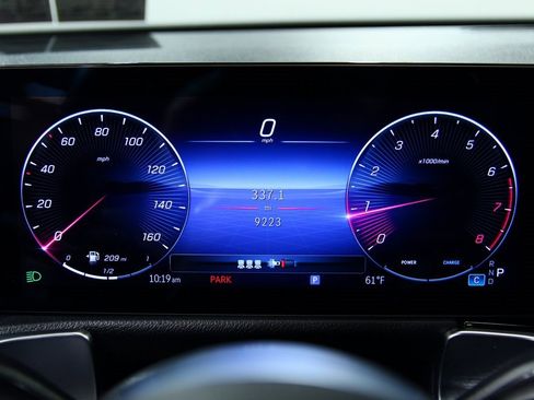 Used 2025 Mercedes-Benz GLB 250 4MATIC image 20