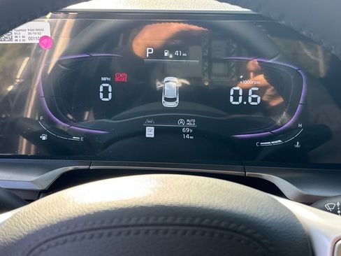 Certified 2025 Kia Telluride S FWD image 27
