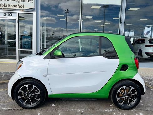 Used 2017 smart fortwo electric drive image 23