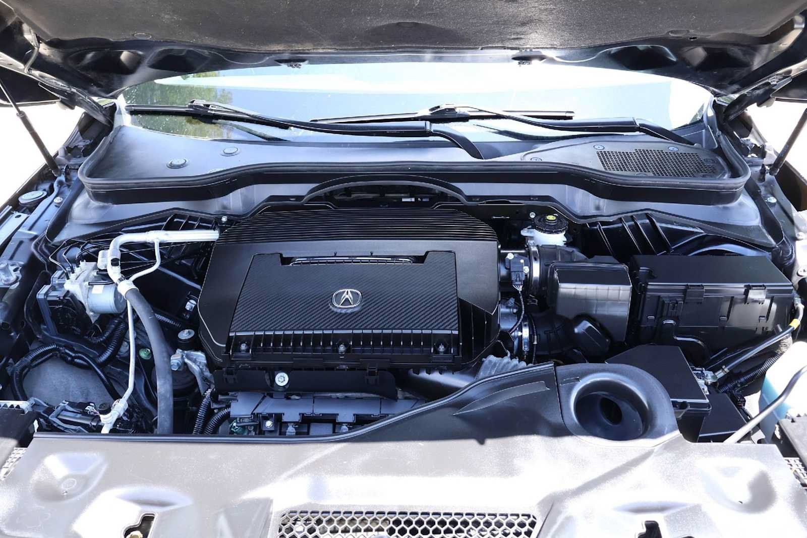 Certified 2023 Acura MDX w/ Technology Package FWD image 9