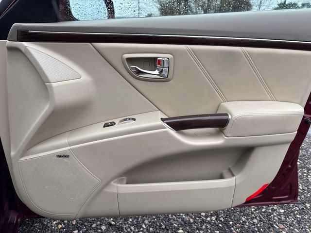 Used 2009 Hyundai Azera Limited w/ Ultimate Pkg 3 FWD image 24