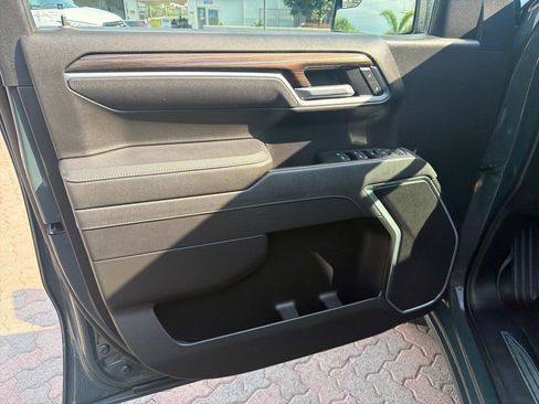 Used 2025 Chevrolet Silverado 1500 LT w/ Protection Package image 8