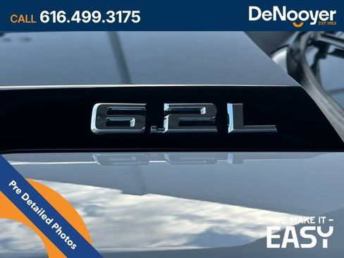 Used 2023 Chevrolet Silverado 1500 ZR2 w/ Technology Package image 14