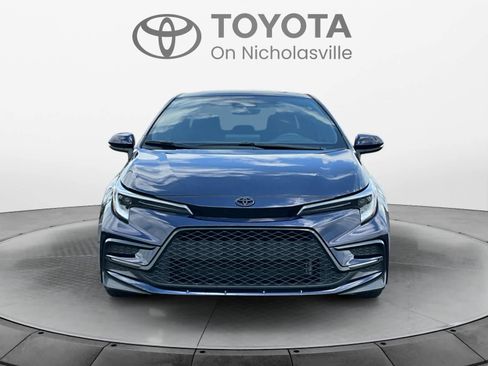 Used 2025 Toyota Corolla SE FWD image 8