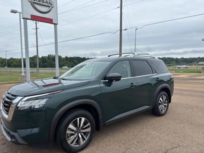 Certified 2024 Nissan Pathfinder SL