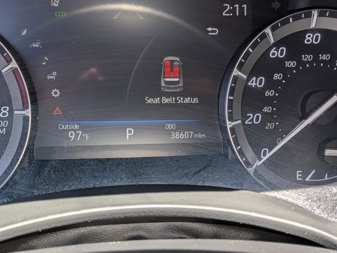 Used 2021 Toyota Highlander Platinum FWD image 29