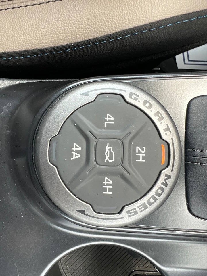 Used 2024 Ford Bronco Wildtrak AWD/4WD image 15