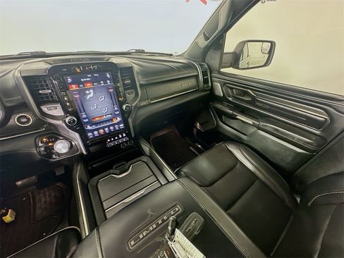 Used 2021 RAM 1500 Limited image 11