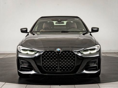 Used 2021 BMW 430i Convertible w/ M Sport Package image 3