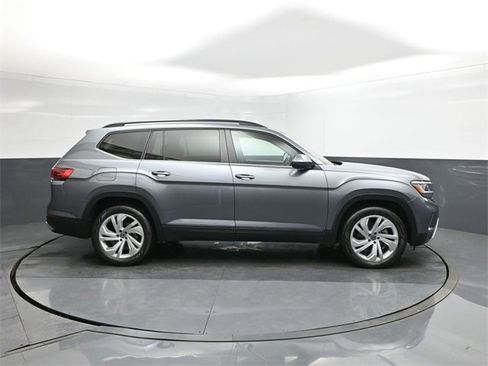 Used 2022 Volkswagen Atlas SE image 26