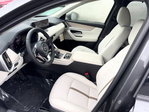 New 2026 MAZDA CX-90 3.3 Turbo w/ Premium Plus Pkg image 9