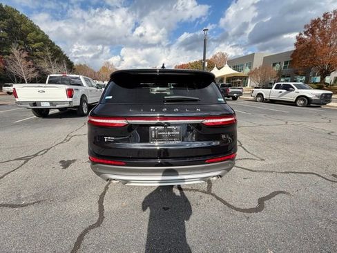 New 2026 Lincoln Corsair Reserve image 8