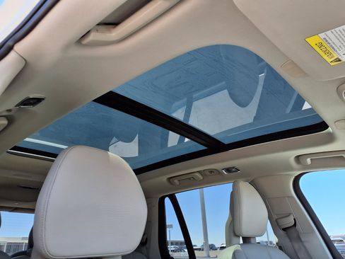 Used 2020 Volvo XC90 T6 Momentum AWD/4WD image 13