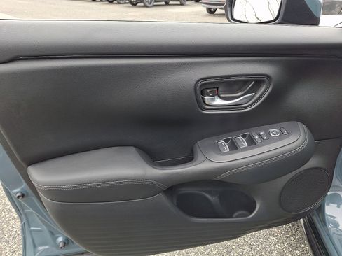 Certified 2024 Honda HR-V EX-L image 13
