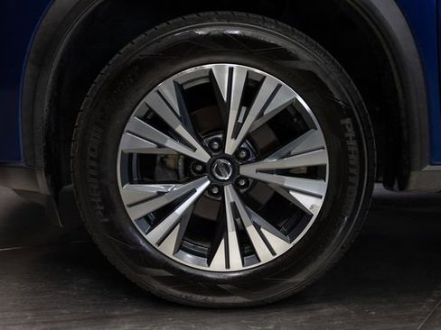 Used 2021 Nissan Rogue SV AWD/4WD image 6