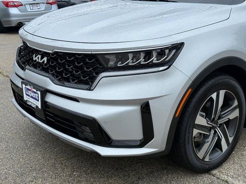 Used 2024 Kia Sorento EX image 27