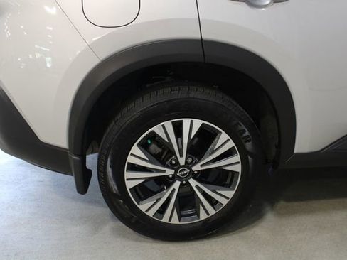 Used 2022 Nissan Rogue SV w/ SV Premium Package AWD/4WD image 26