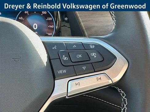 New 2026 Volkswagen Atlas SE image 15