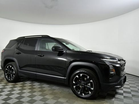 Used 2025 Chevrolet Equinox RS w/ Safety and Technology Package image 9