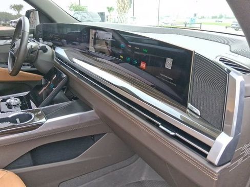 Used 2025 Cadillac Escalade Premium Luxury w/ Touring Package RWD image 18