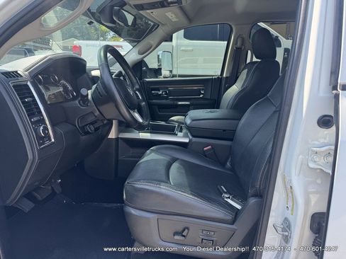 Used 2015 RAM 3500 Laramie w/ Convenience Group AWD/4WD image 13