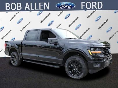 New 2025 Ford F150 XLT w/ Equipment Group 302A MID