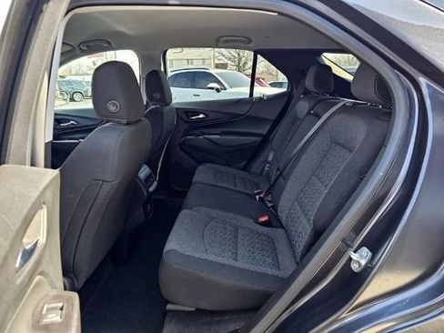 Used 2022 Chevrolet Equinox LT image 21