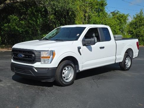 Used 2022 Ford F150 XL w/ Equipment Group 101A High RWD image 4