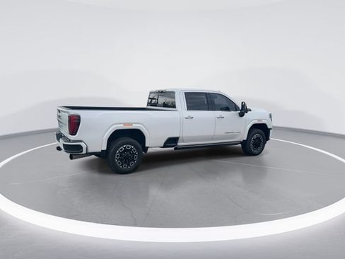 Used 2024 GMC Sierra 3500 Denali Ultimate AWD/4WD image 7