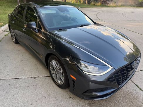 Used 2021 Hyundai Sonata SEL w/ Convenience Package FWD image 1