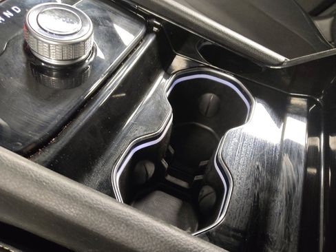 Used 2023 Jeep Grand Cherokee L Laredo image 26