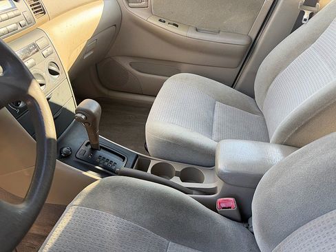 Used 2007 Toyota Corolla S image 12