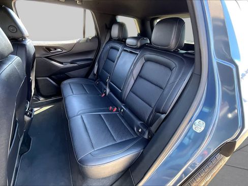 Used 2025 Chevrolet Equinox LT w/ Convenience Package II FWD image 20